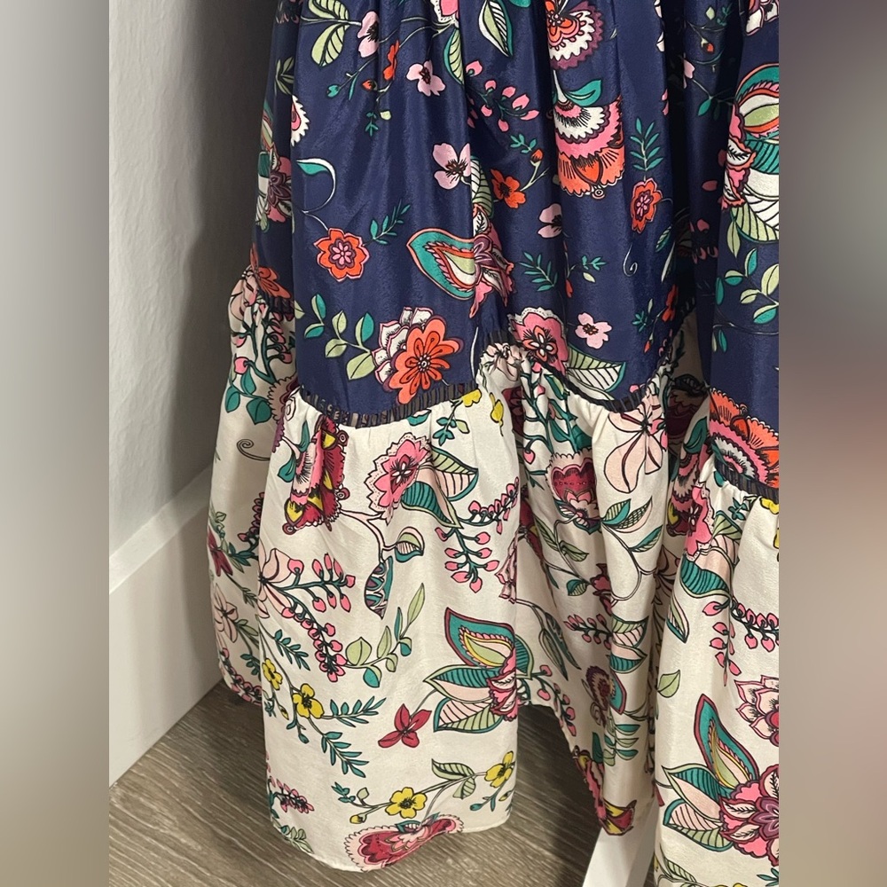 ELIZA J Navy Floral Maxi Dress with White Floral Hem Size 4 - Picture 2 of 8